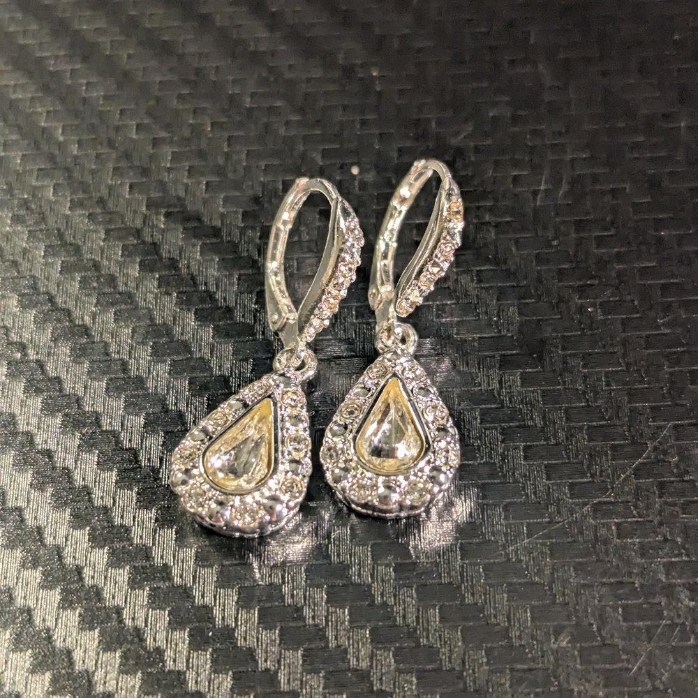 NVC Elegant Silver Teardrop Earrings